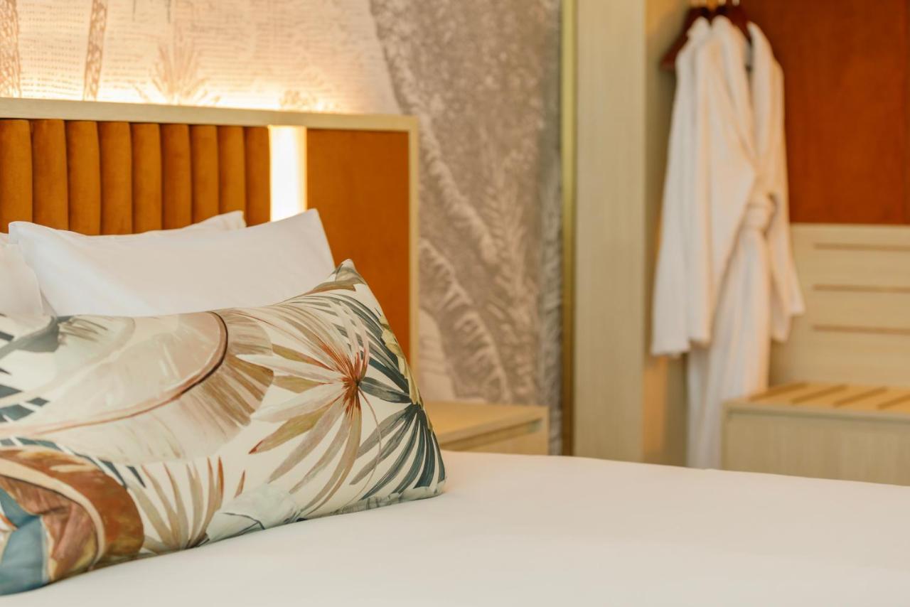 Hotel Amora 5*