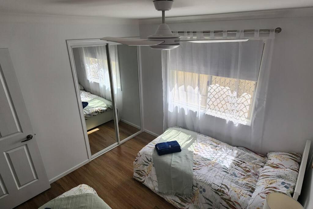 Peaceful Getaway - Stylish, Newly Updated House