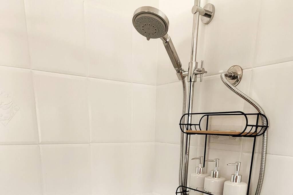Holiday home Peaceful Getaway - Stylish, Newly Updated House *