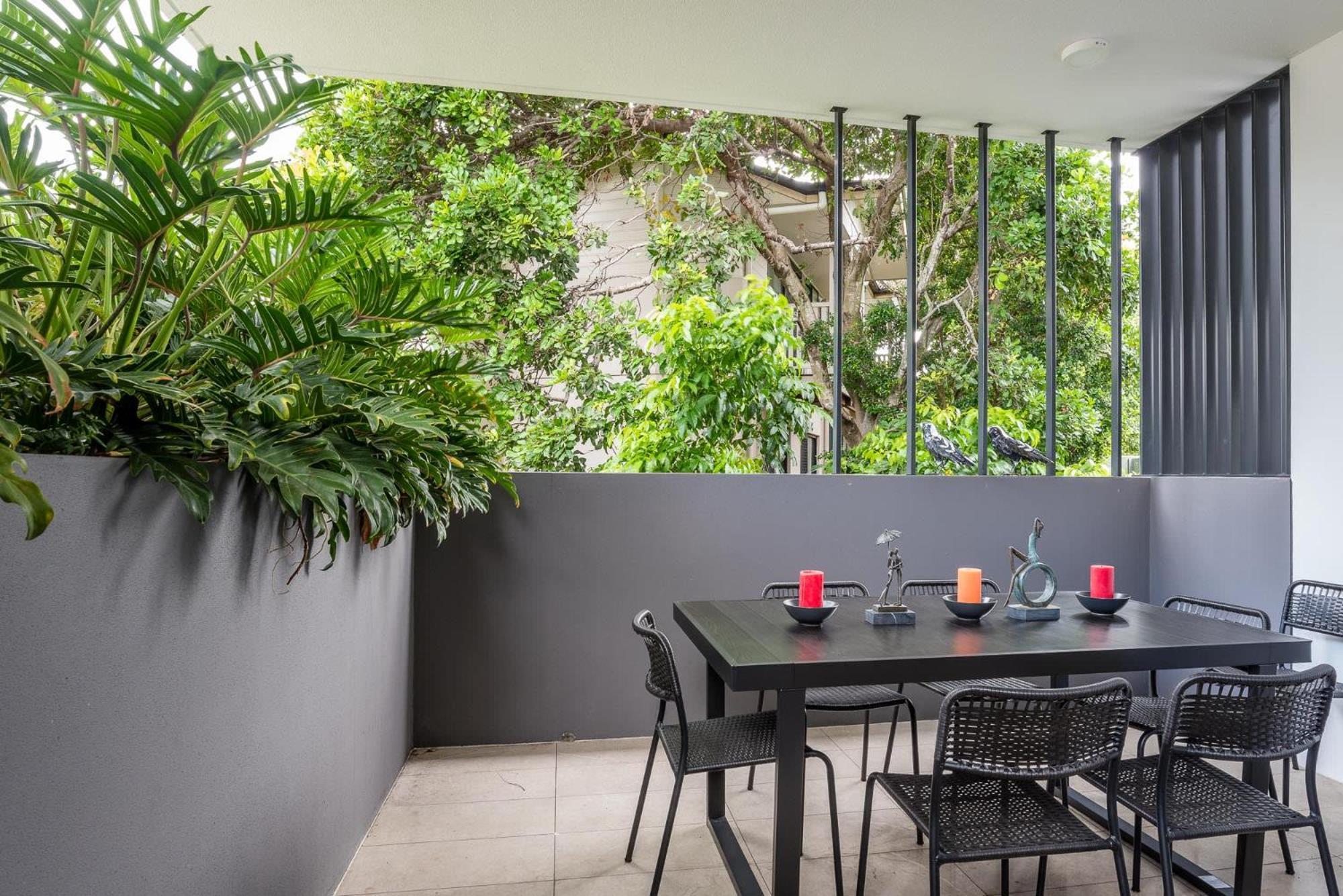 Stylish Urban Escape Modern 3br With Ac Parking