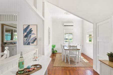 Pet-friendly Haven: Fast Wi-fi & Netflix Holiday home *