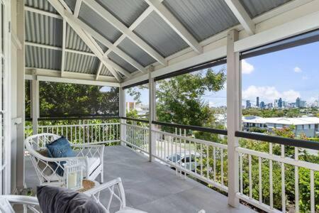 Holiday home Pet-friendly Haven: Fast Wi-fi & Netflix Brisbane