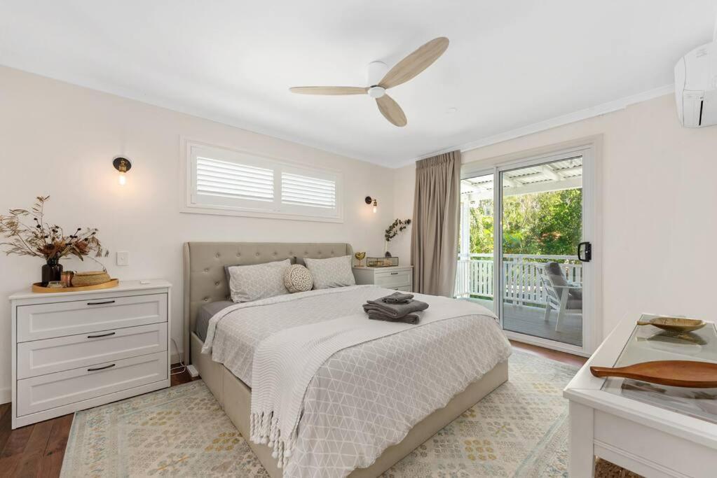 A Family Affair ~ 4 Bed/2.5bath/pool ~ Morningside Brisbane