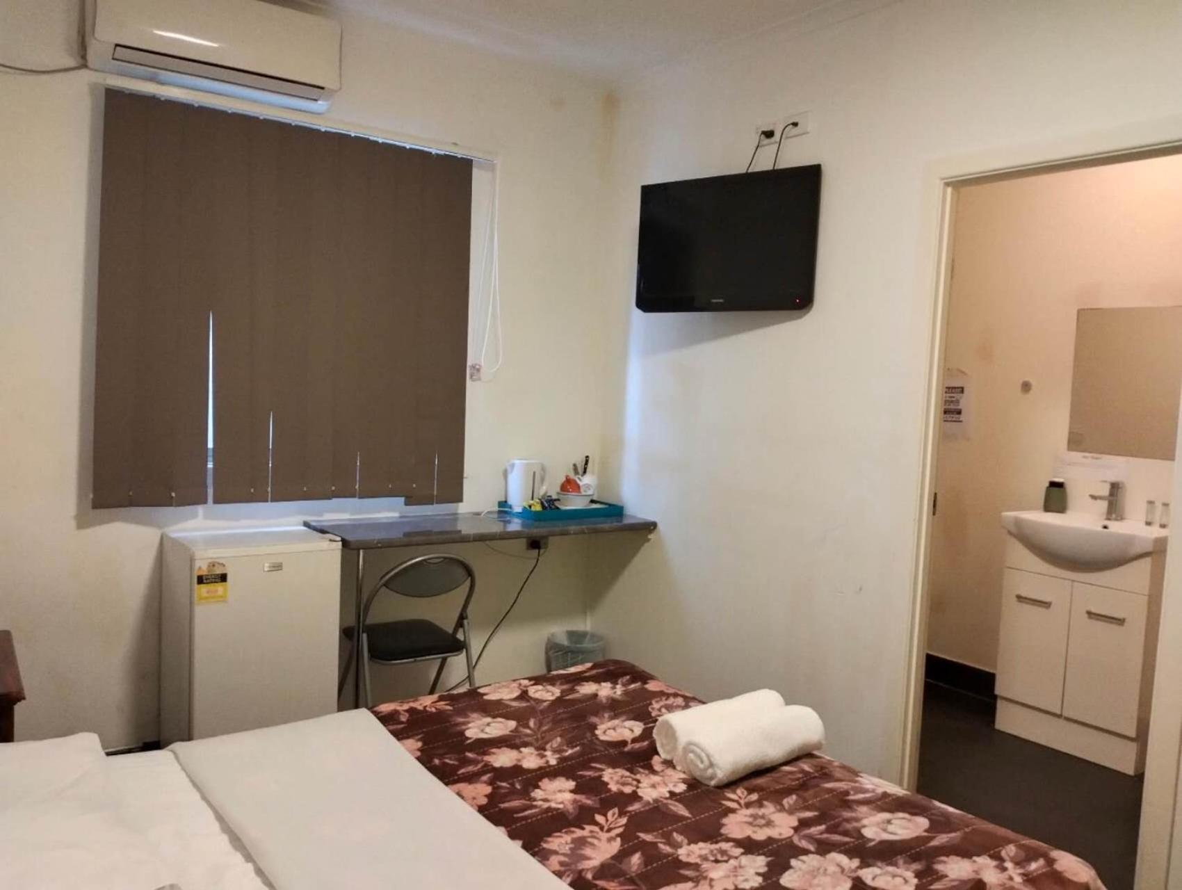 Cliffinn Kangaroo Point 3*
