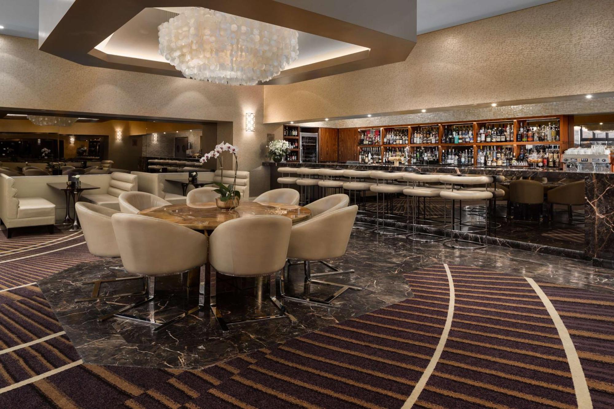 Rydges South Bank Hotel 4*