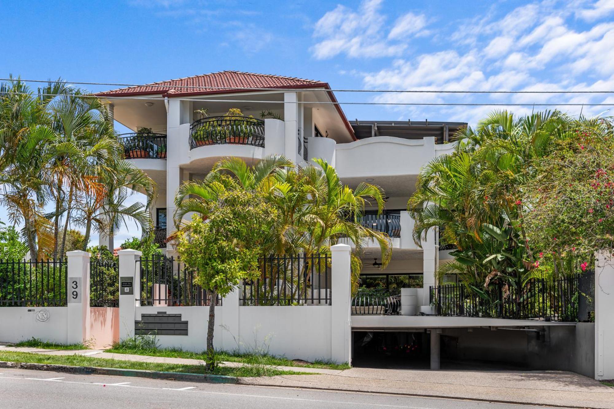 Luxury 2-bed Penthouse With Private Rooftop * Brisbane