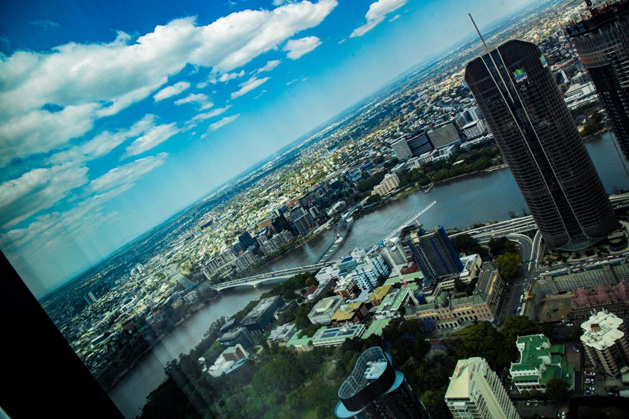 2 Bed 2 Bath In Cbd With Car Park Apartment
