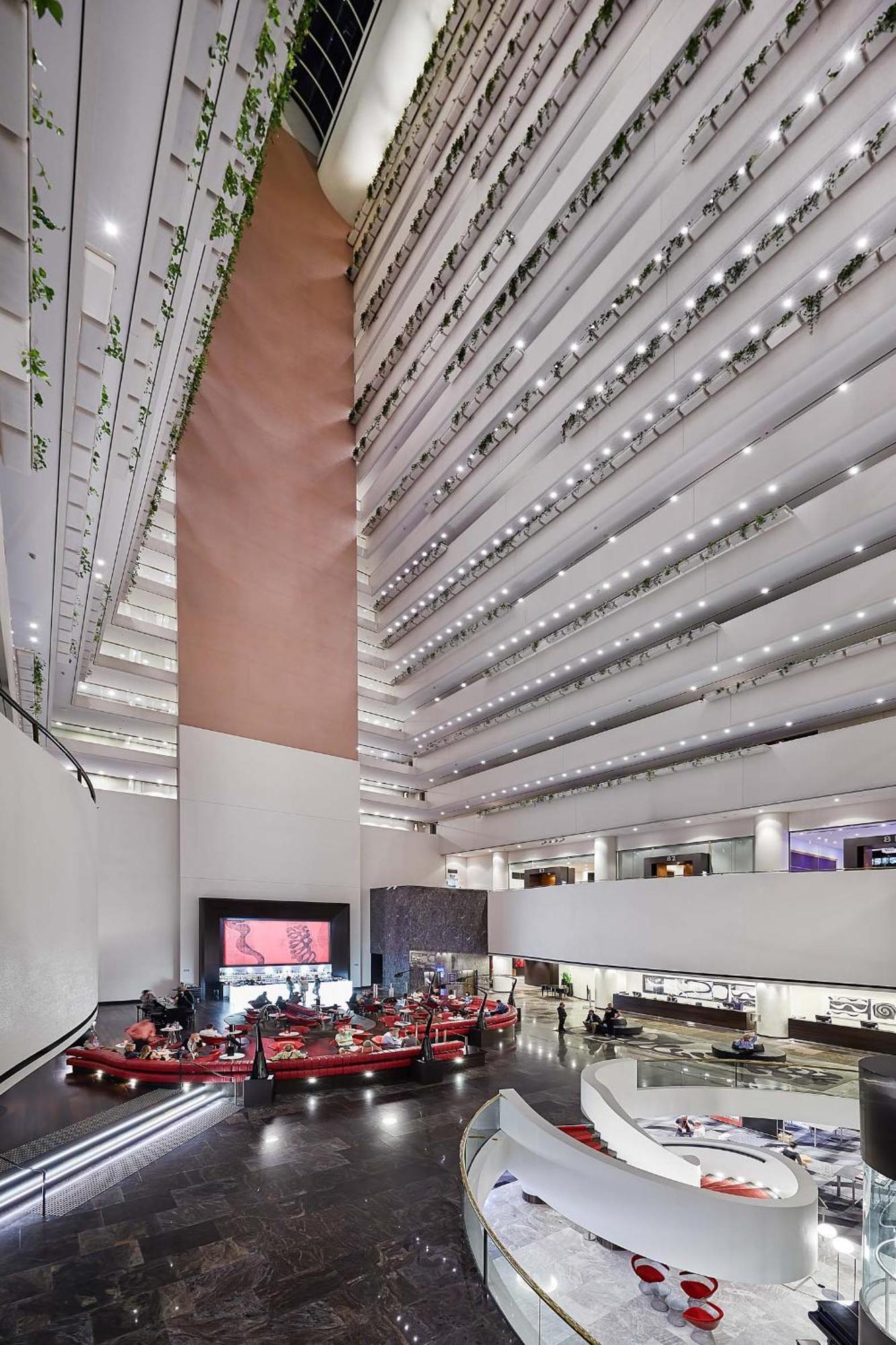 Hilton 5*
