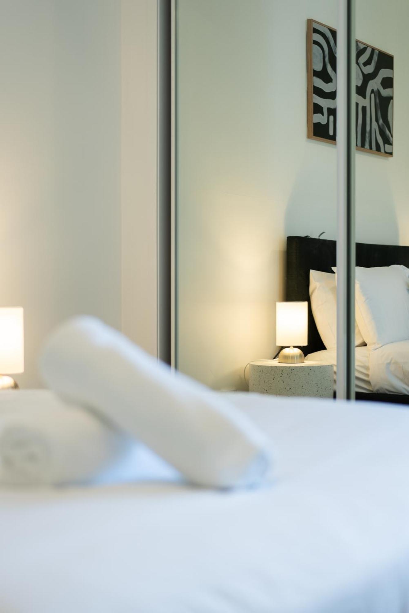 Balmoral - Airy & Light-filled Edge Comfort Apartment Brisbane