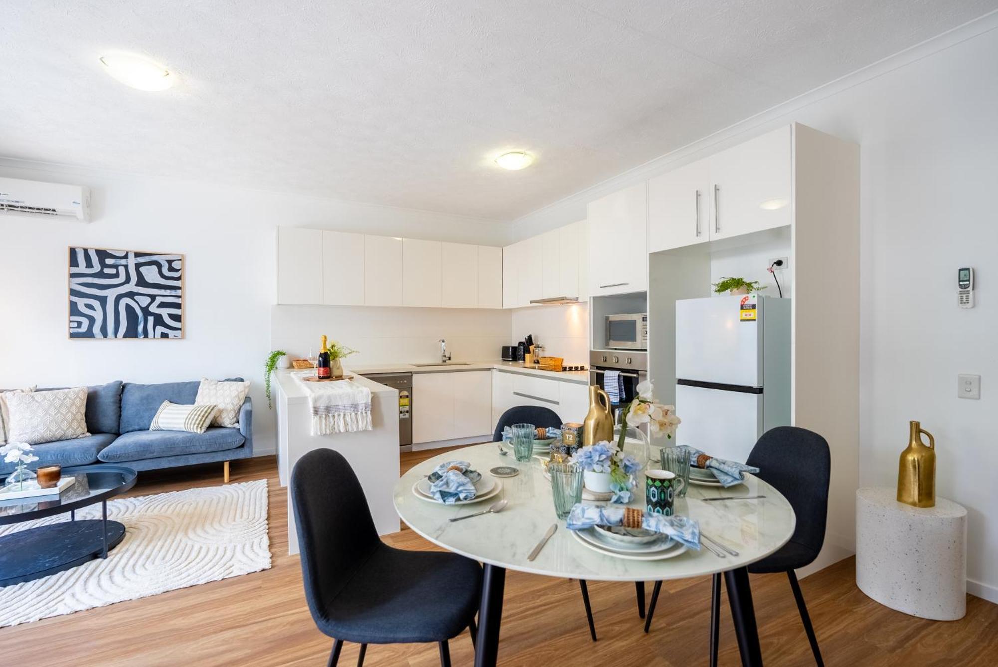 Balmoral - Airy & Light-filled Edge Comfort * Brisbane