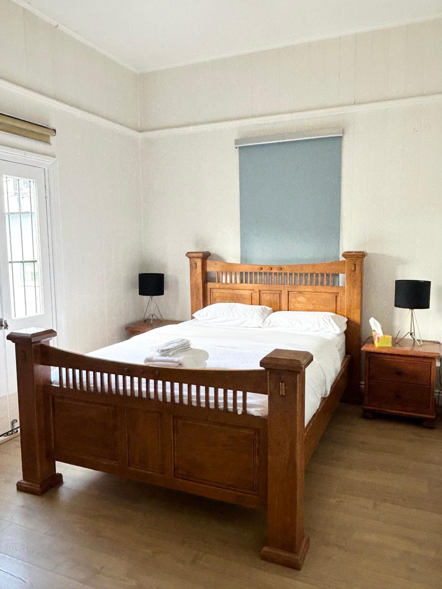 26 Gladstone Rd Highgate Hill Guest house *
