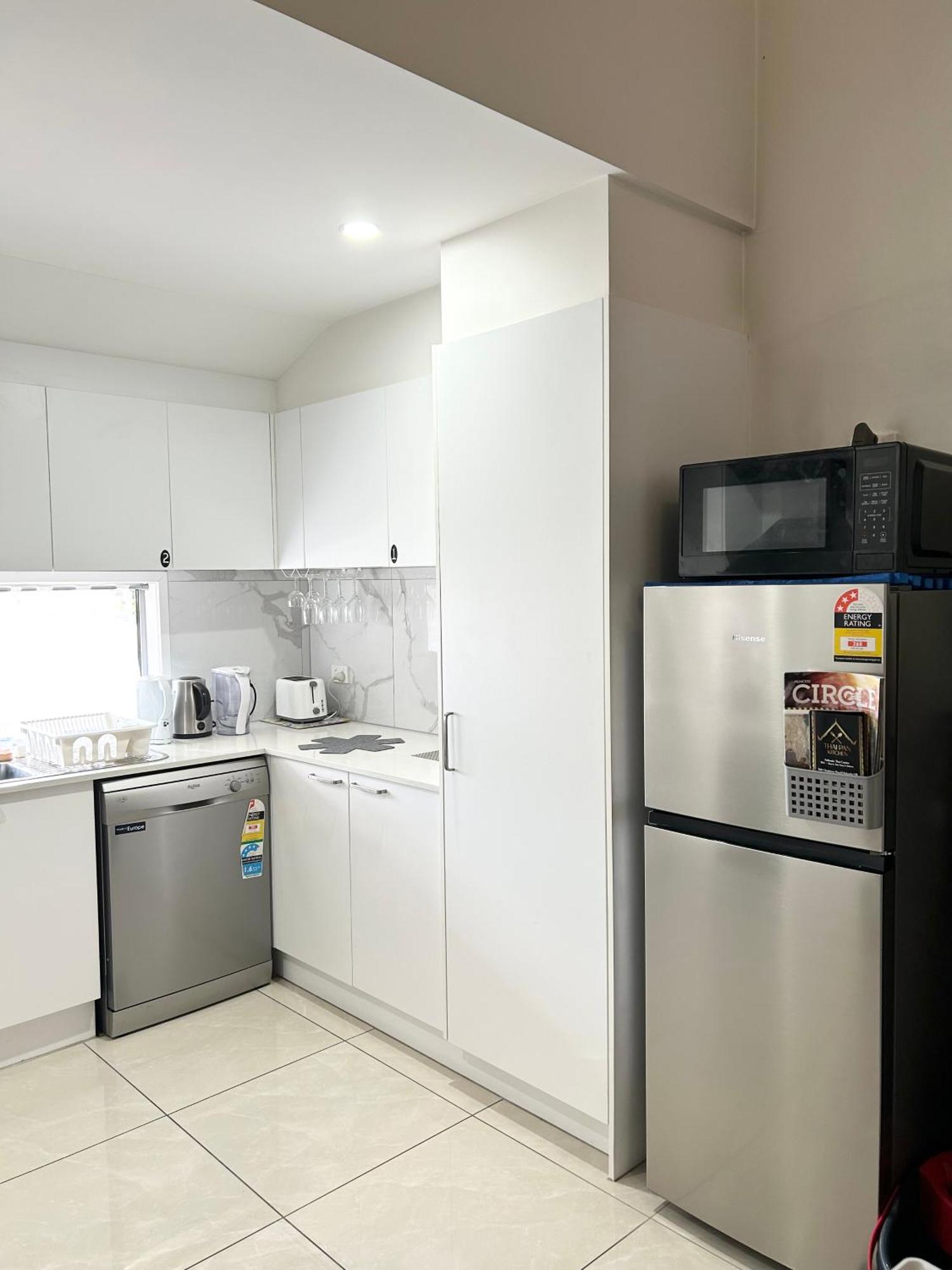 26 Gladstone Rd Highgate Hill Guest house