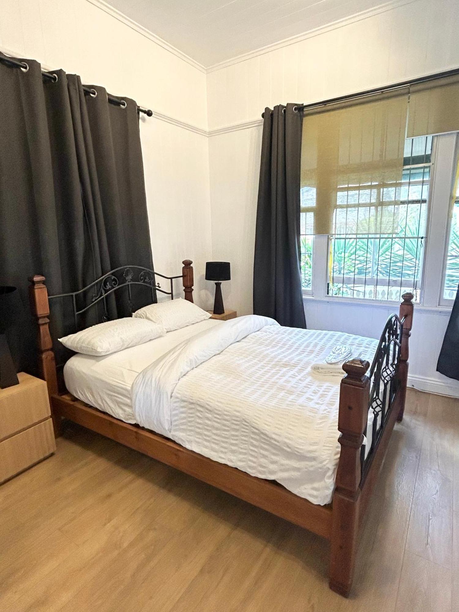 26 Gladstone Rd Highgate Hill Guest house Brisbane
