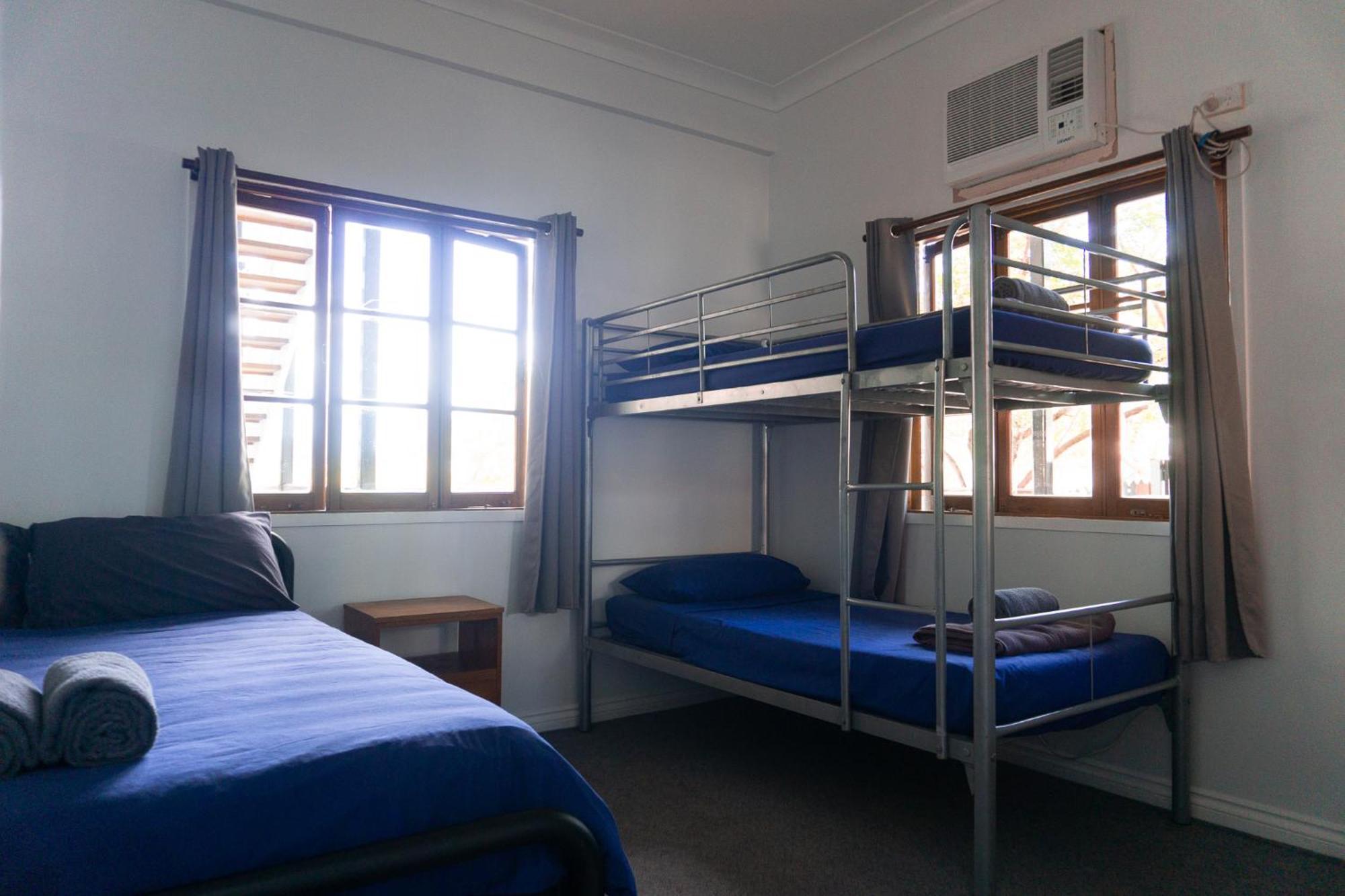Albergue Somewhere To Backpackers