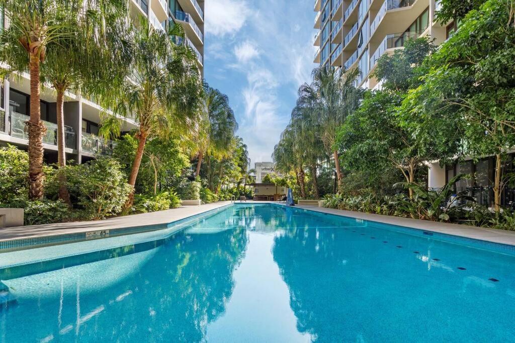 Apartment Modern 1-bdr W/ Free Car Park&fantastic Pool Brisbane