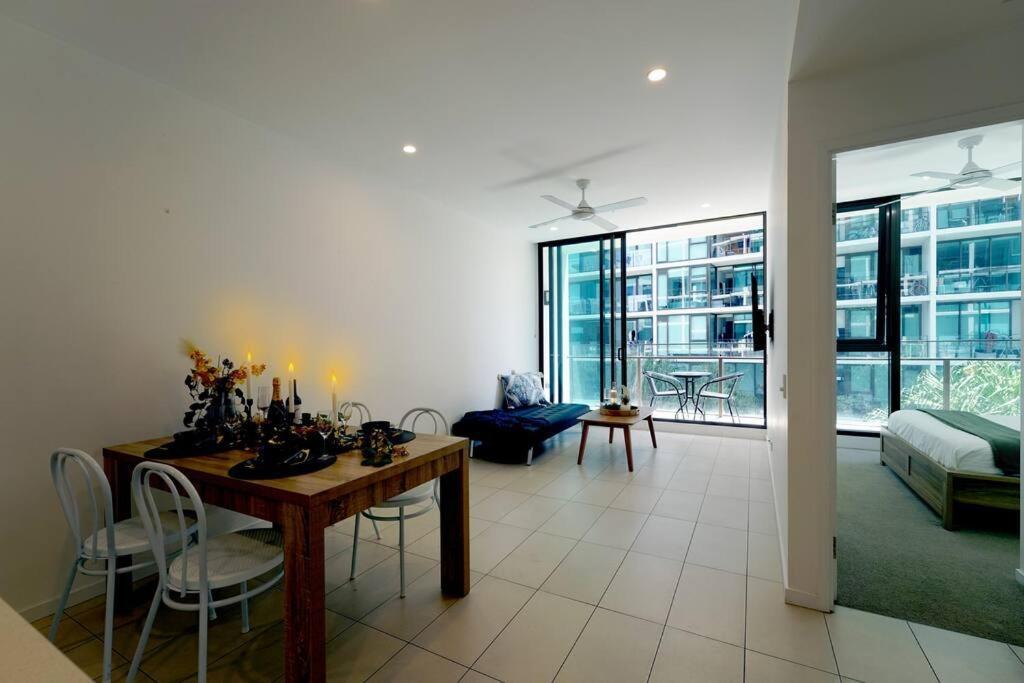 Apartment Modern 1-bdr W/ Free Car Park&fantastic Pool Brisbane