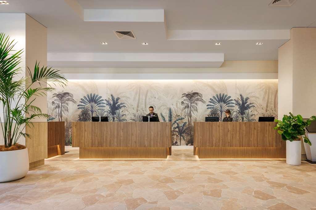 Amora Hotel 5*