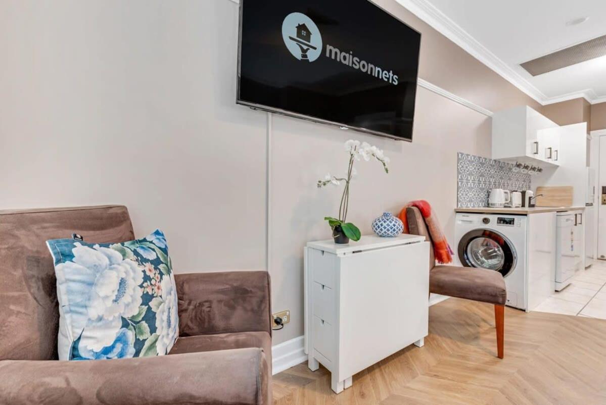 Cozy In Adina Cbd Anzac Square Apartamento