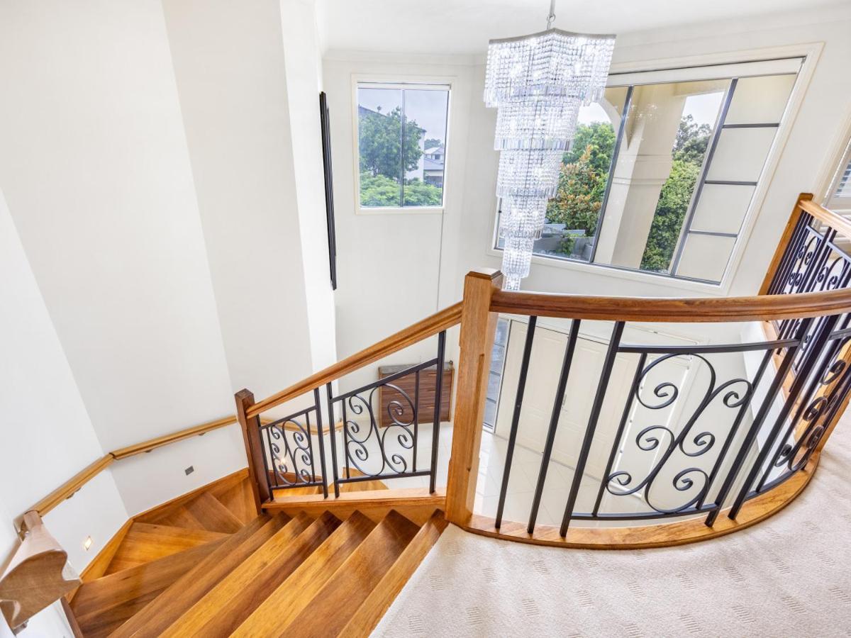 Spacious Comfy 4 Bedroom Near Sunnybank Brisbane