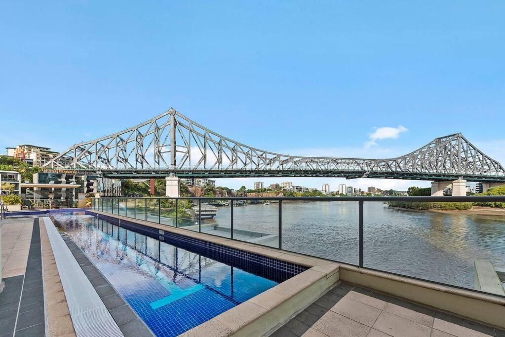 Stunning! 2bed, 1bath, 1car, Views - Cbd Brisbane