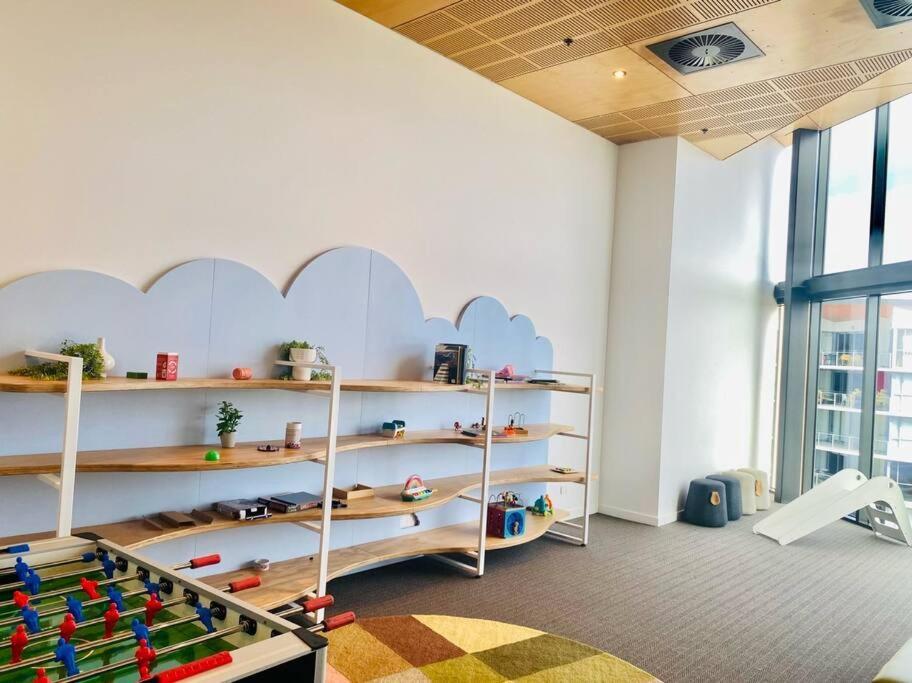 Luxury And Convenient Unit In South Brisbane