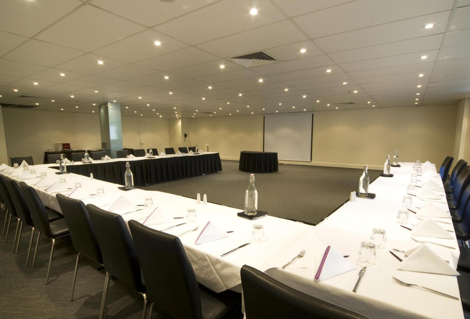 Park Regis North Quay Aparthotel