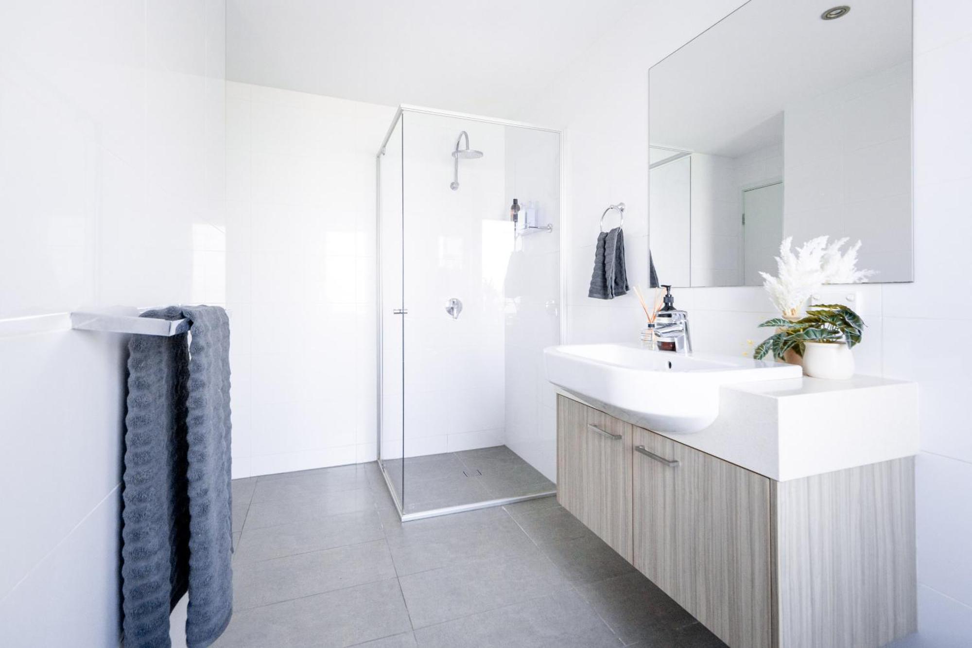 Apartment Beautiful Modern 3 Bedroom Family Sleeps 6 Brisbane
