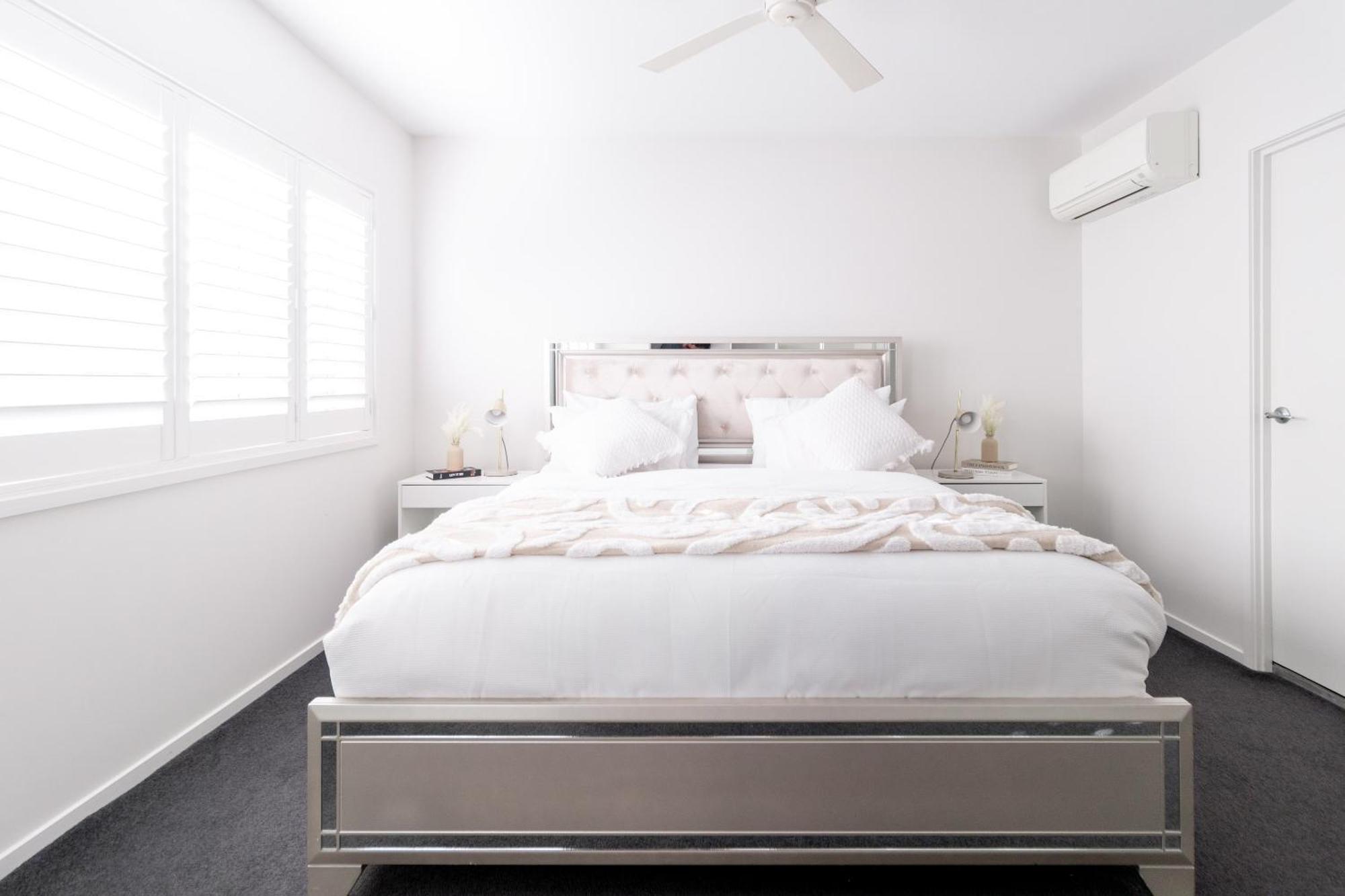 Beautiful Modern 3 Bedroom Family Sleeps 6