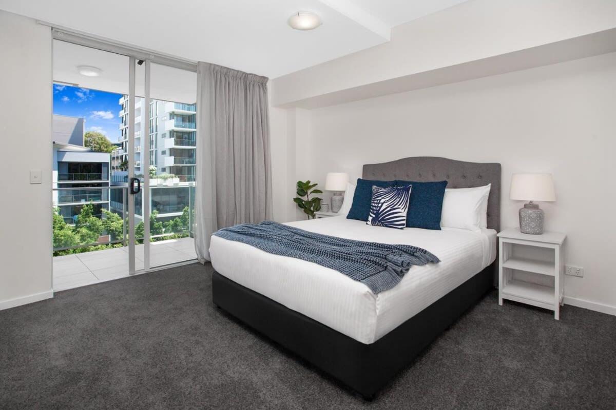 2-bed Near Cbd With Pool Sauna & Bbq