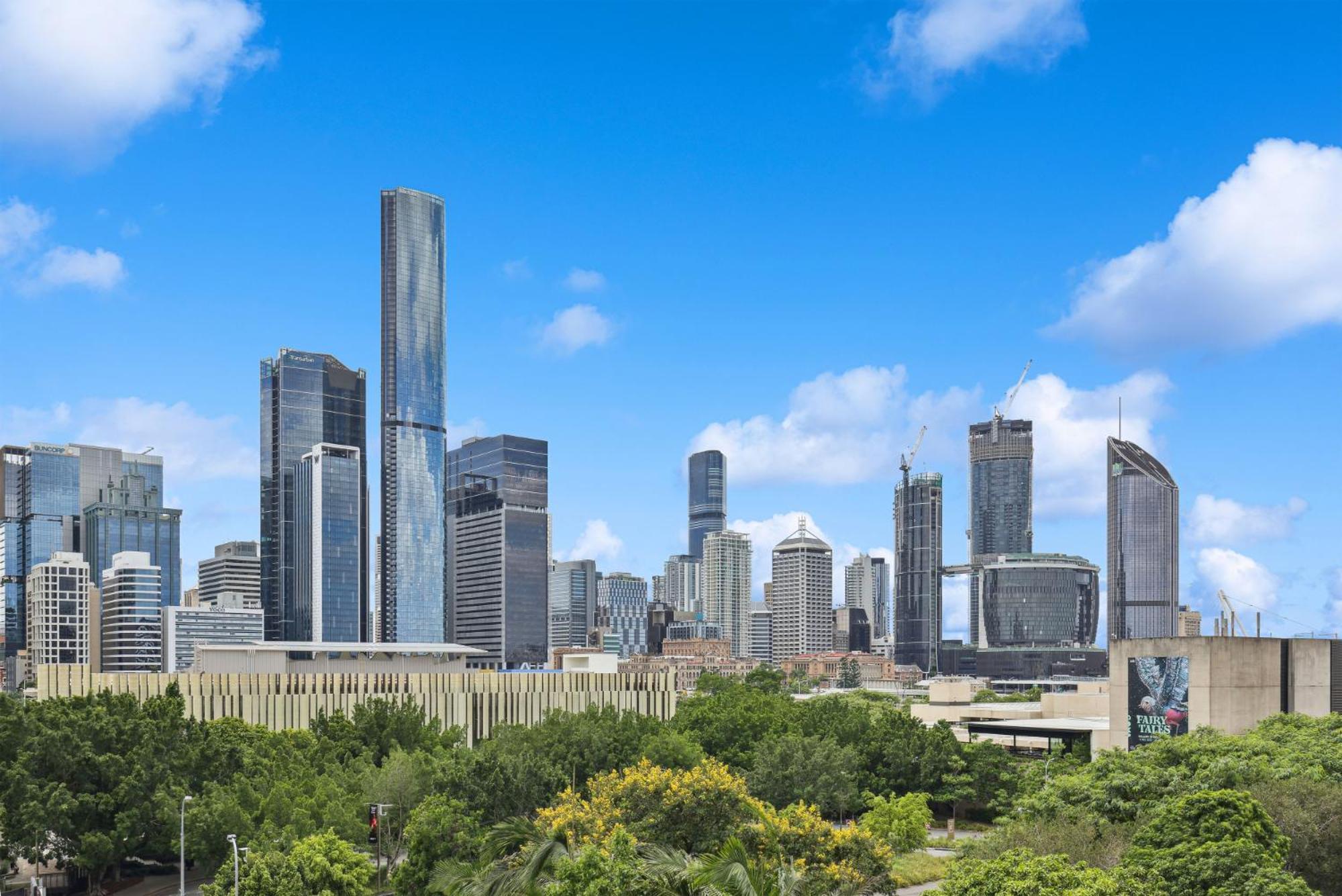 Stunning City Views 2-bed With Pool, Gym & Bbq * Brisbane