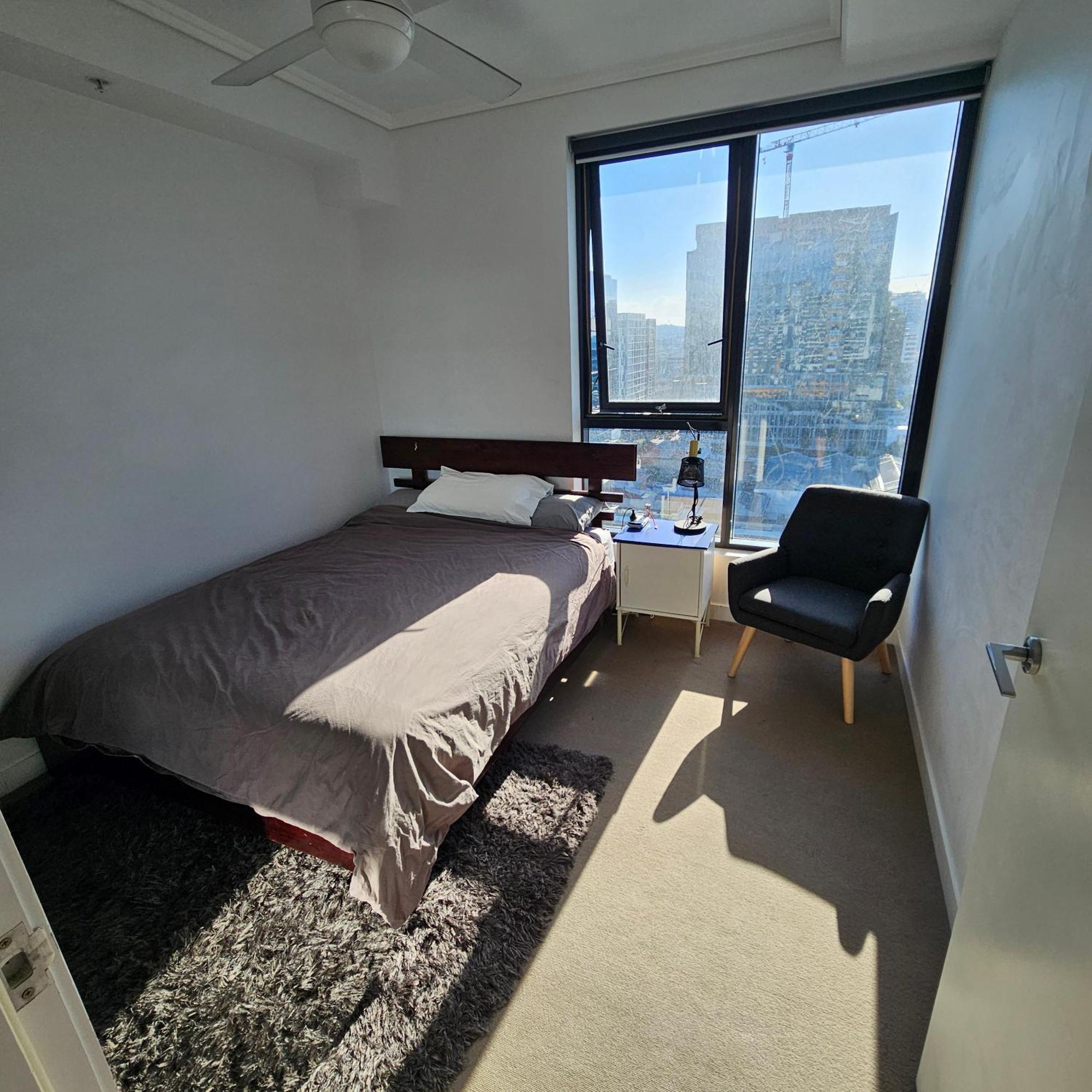 Homestay Private Bedroom & Bathroom In Shared Inner Brisbane