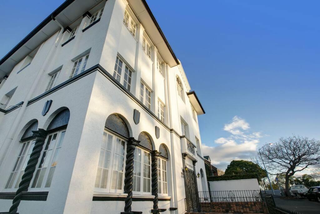 The Carrington Manor Brisbane