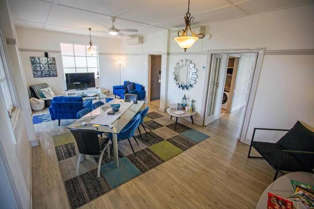 The Carrington Manor *