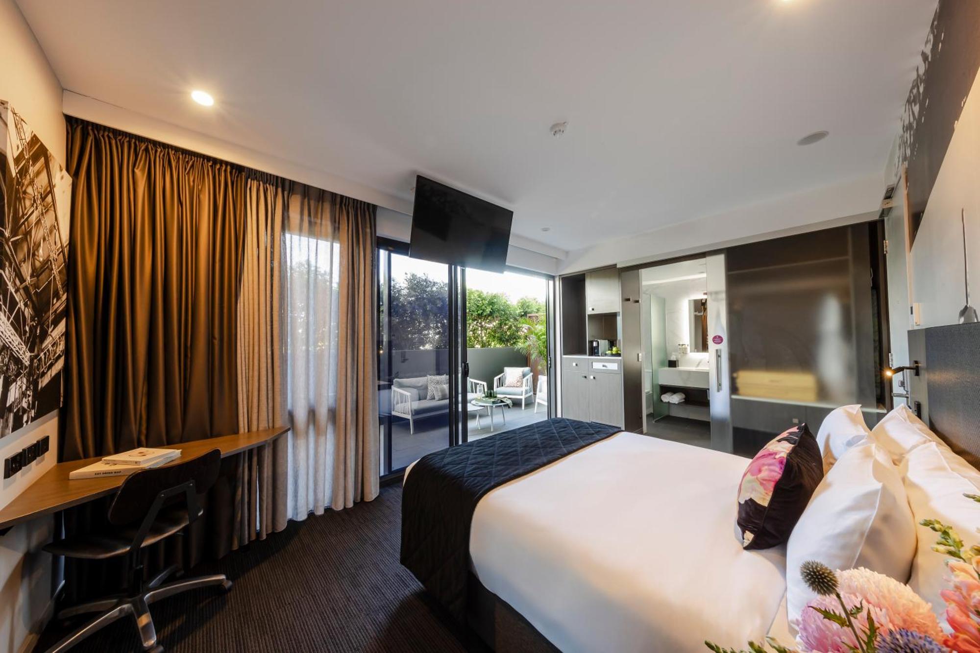 Sage Street 4*