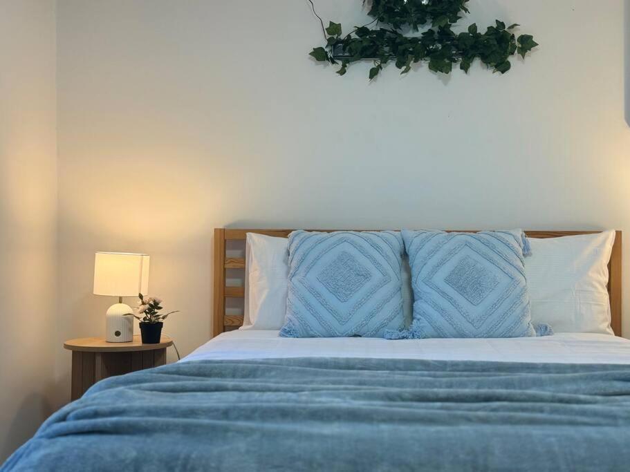 Central Contemporary 1br Studio * Brisbane