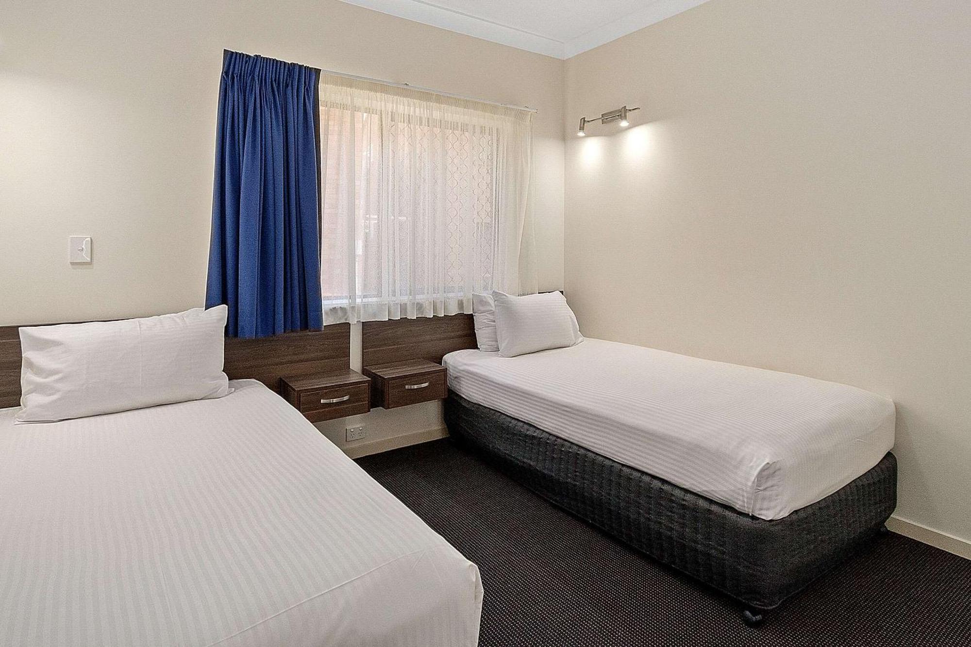 Quality Robertson Gardens Hotel