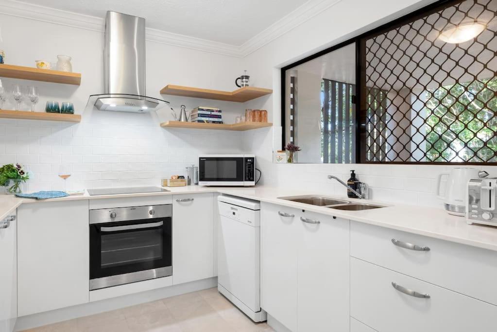 Angie's Place * Brisbane