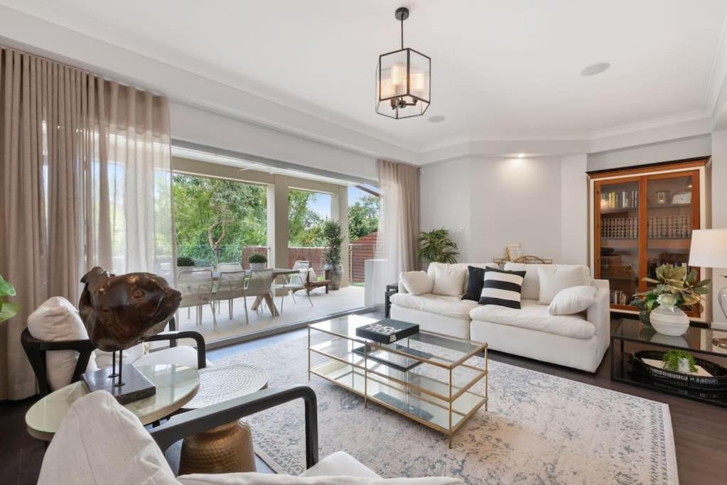 Holiday home Balmoral House Retreat Pool & Spa