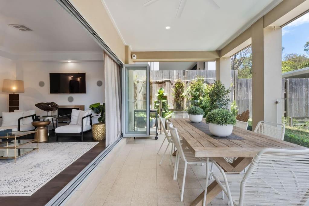 Balmoral House Retreat Pool & Spa Holiday home Brisbane