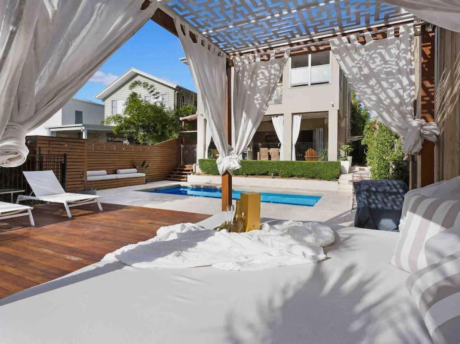 Balmoral House Retreat Pool & Spa