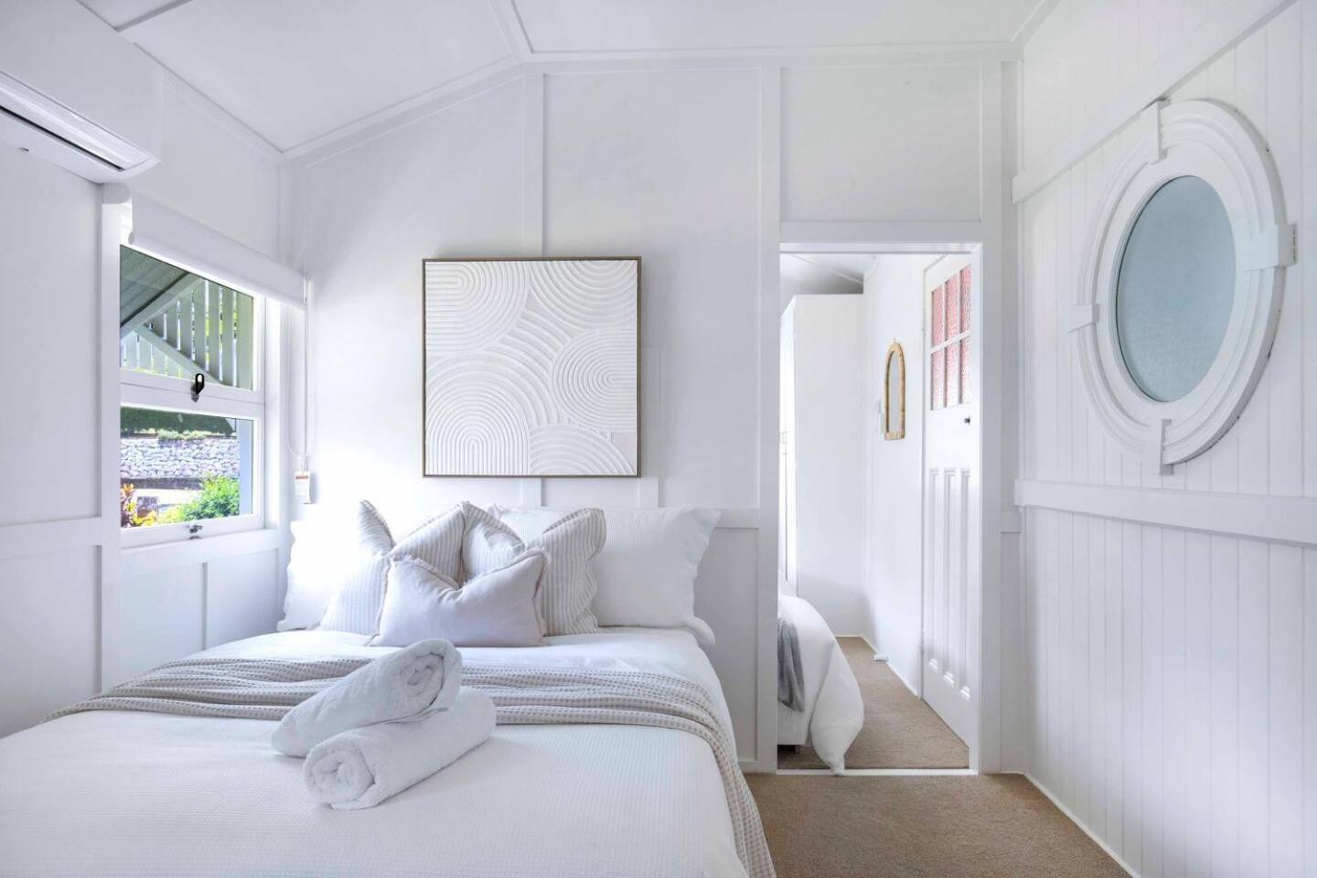 Five-bedroom Heritage *