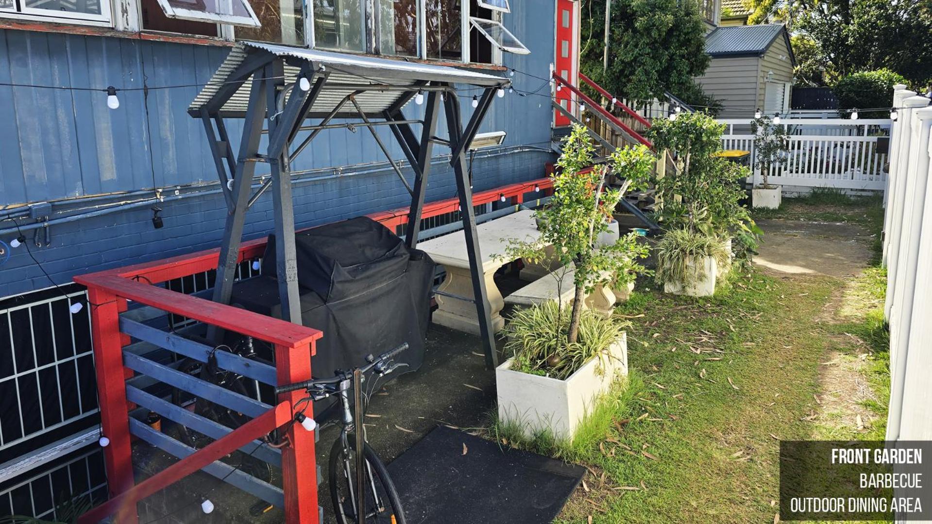 Homestay Hot Tub, Ice Bath, Gym, Sauna, Pool Table Coorparoo Haven Brisbane