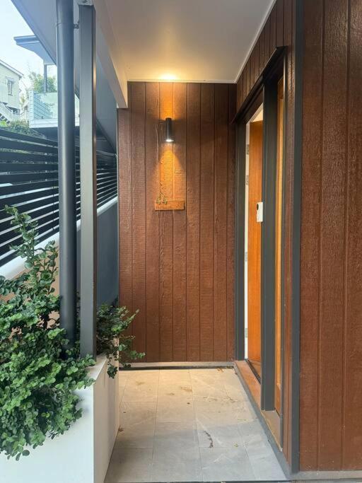Casa de férias Sharehouse 2bedroom-retreat At Bardon *