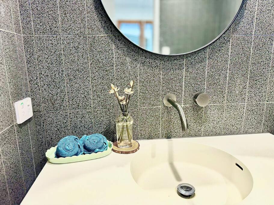 Sharehouse 2bedroom-retreat At Bardon Casa de férias *