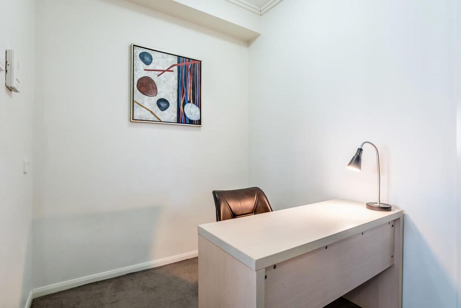 Skyline Sanctuary 1br With River Views Brisbane
