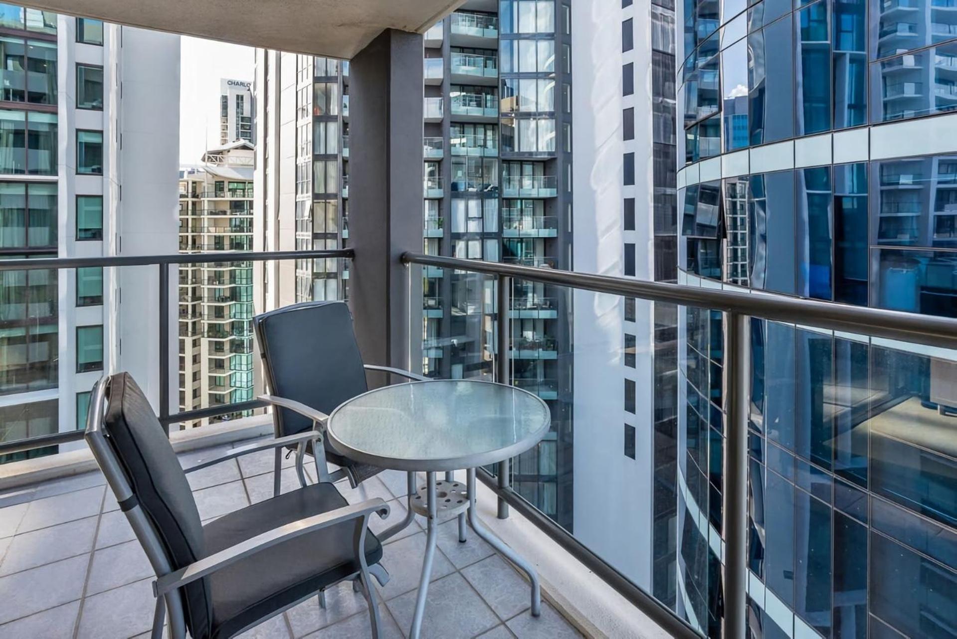Apartment Skyline Sanctuary 1br With River Views *