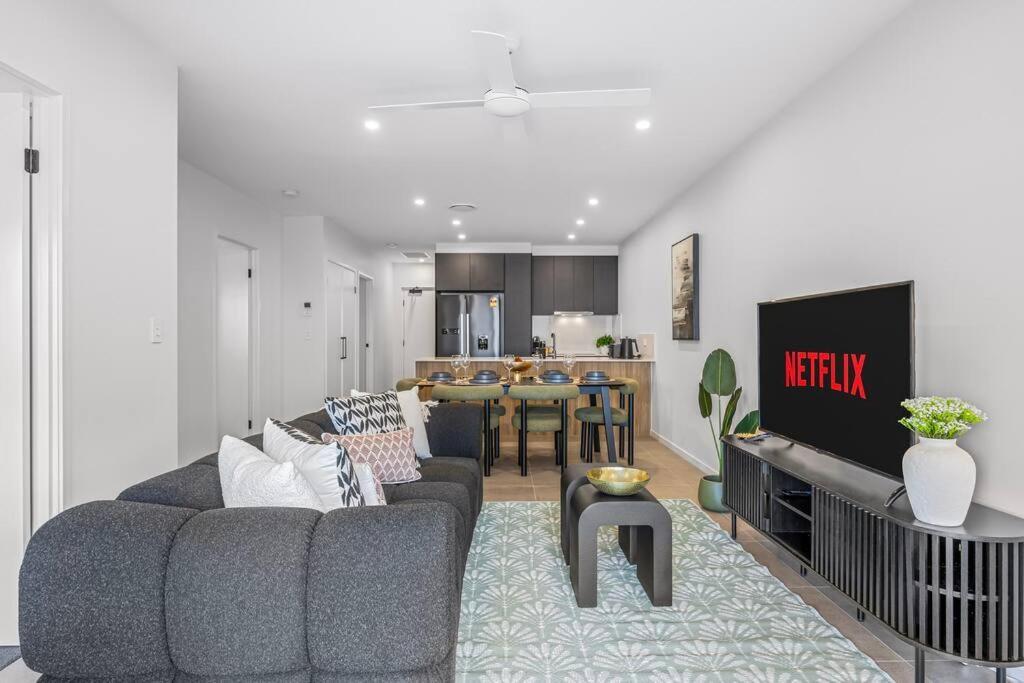Apartment Family Retreat - Free Secure Car Park, Garden Westfield Shopping, Restaurants Brisbane