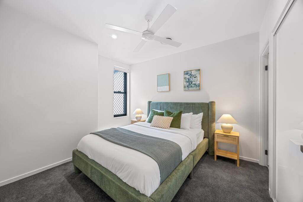 Family Retreat - Free Secure Car Park, Garden Westfield Shopping, Restaurants *