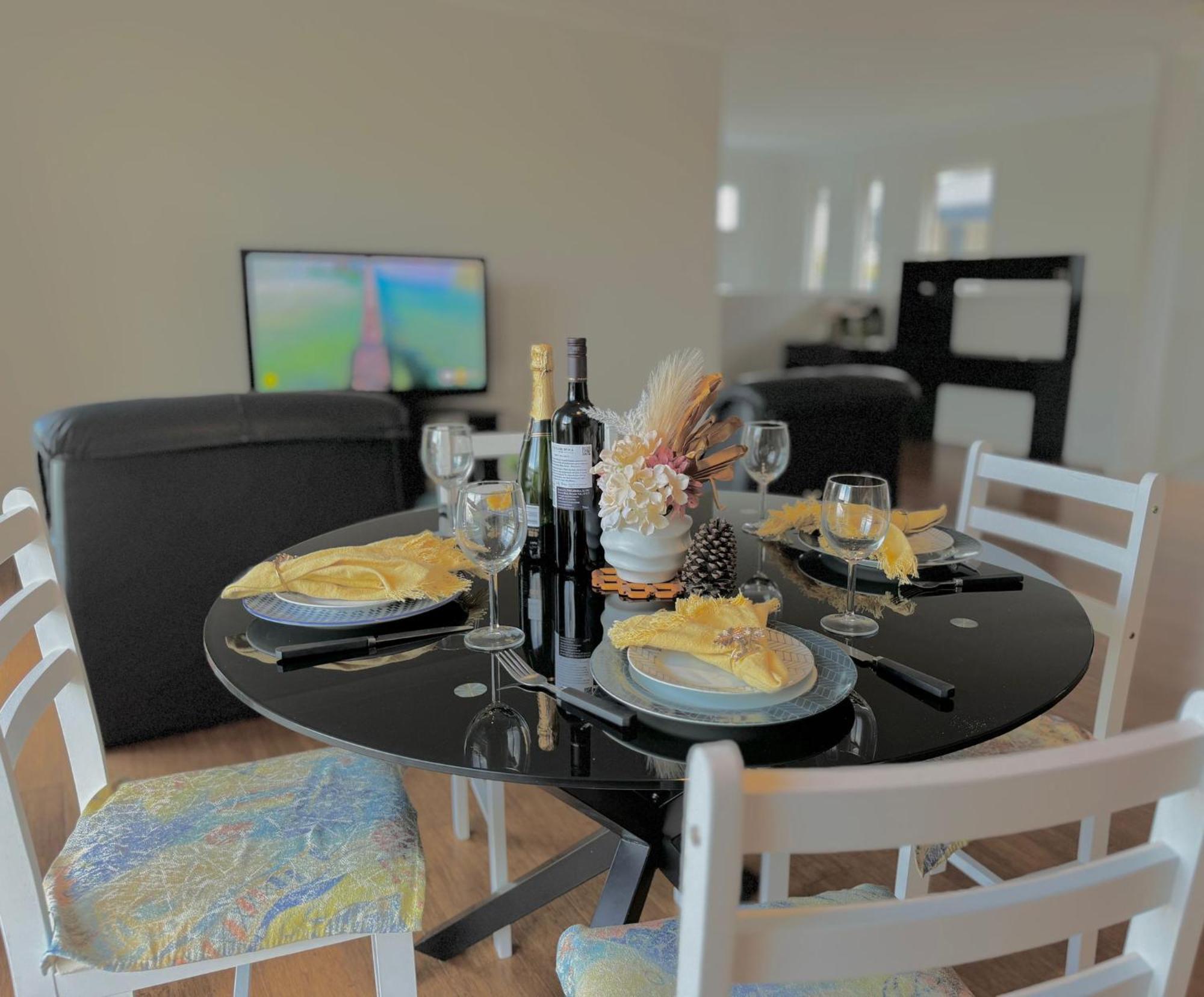 Guest house Peaceful Share In Coopers Plains *
