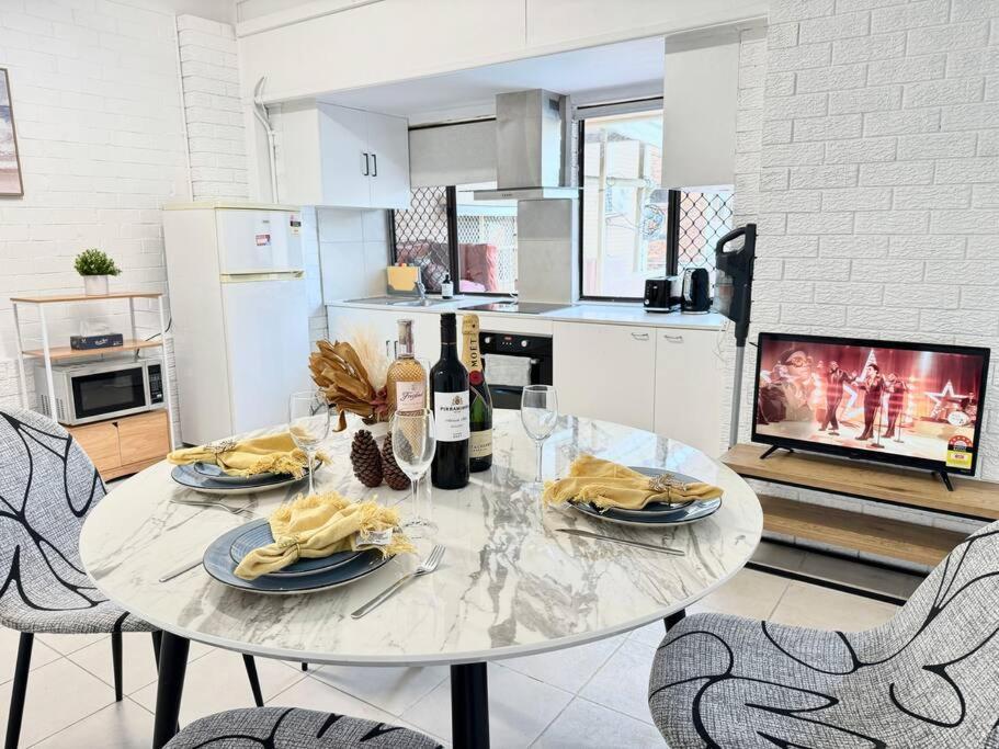 Macgregor 2bed 3elc